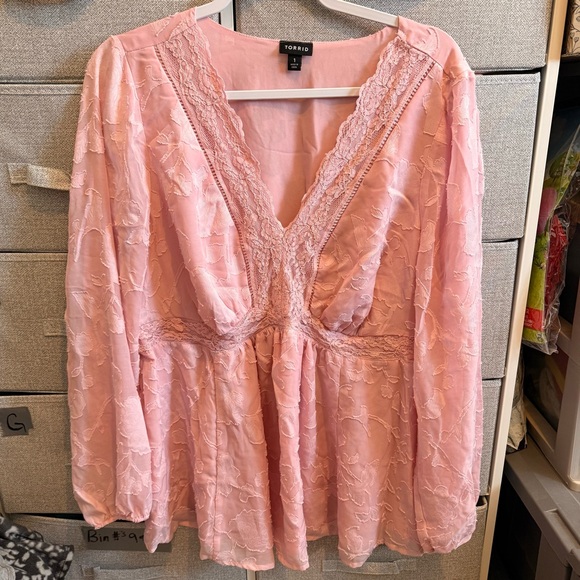 torrid Tops - Torrid blouse size 1